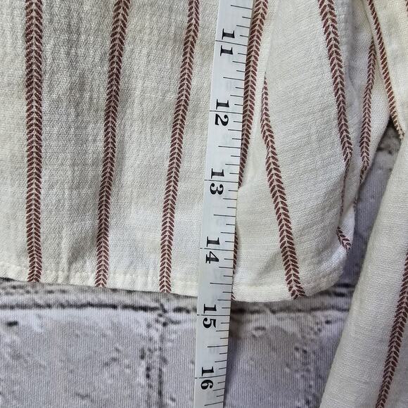 Urban Outfitters Cotton Blend Bell Sleeve Tie Front Crop Top Size Small - Picture 8 of 9